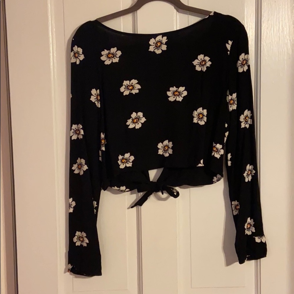 Kendall and Kylie open back floral top
